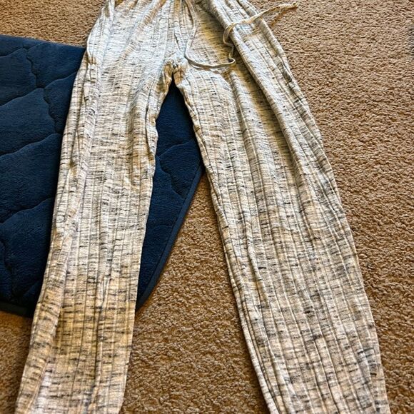 ASOS size 2 pants - Picture 4 of 7
